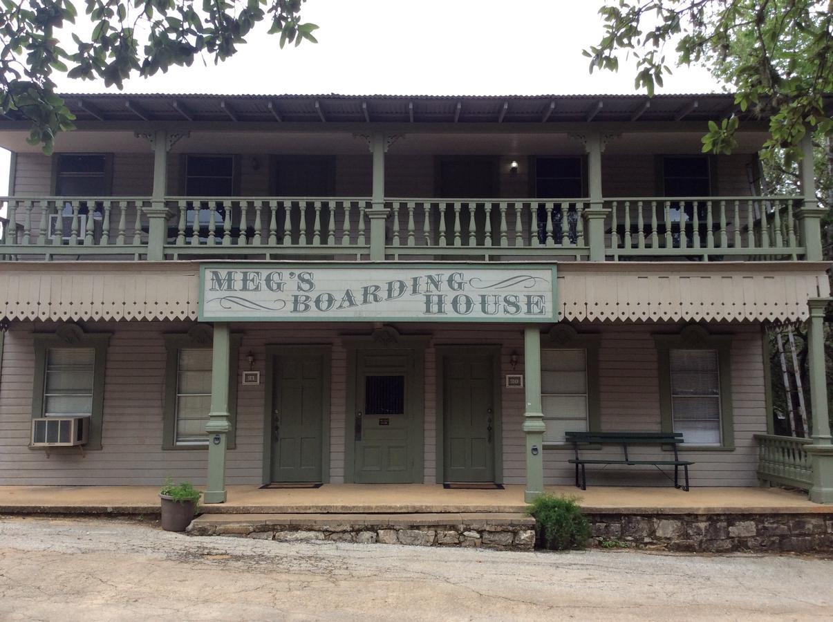 7A Ranch Hotel Wimberley Buitenkant foto